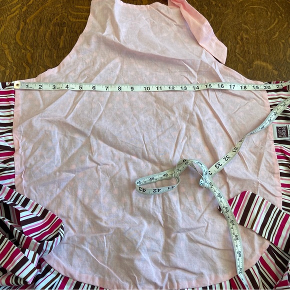 FLIRTY APRONS RETRO LOOK PINK POLKA DOT CANDY STRIPE RUFFLE APRON - Picture 13 of 16